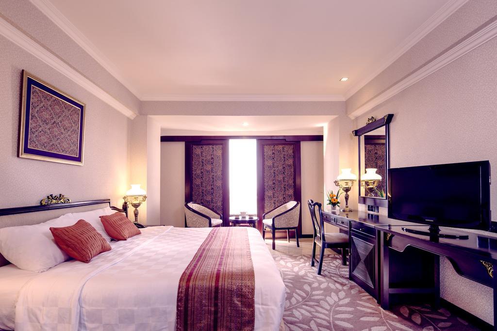 Garden Palace Hotel Surabaya Cameră foto